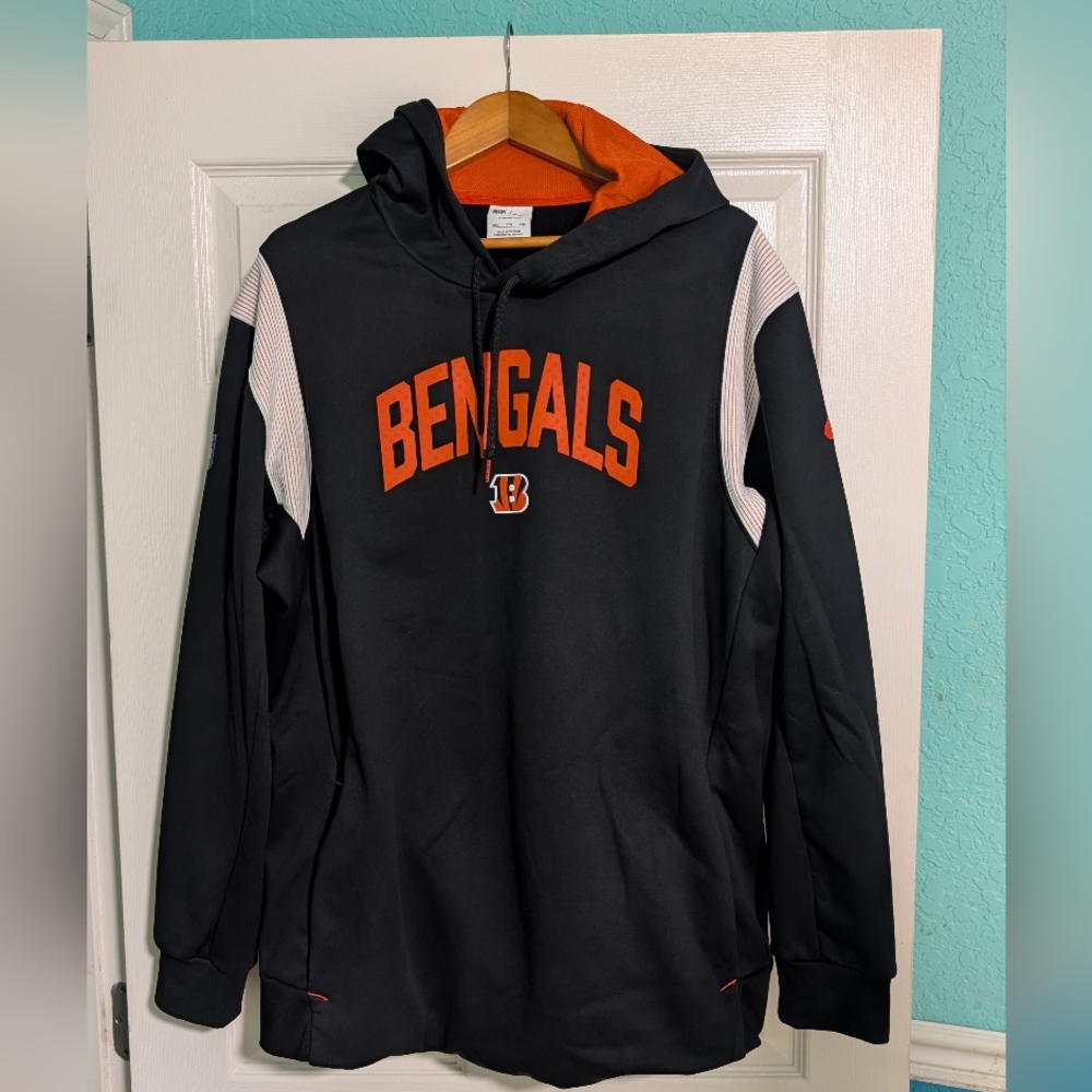 NFL Therma-Fit Black and Orange Apparel